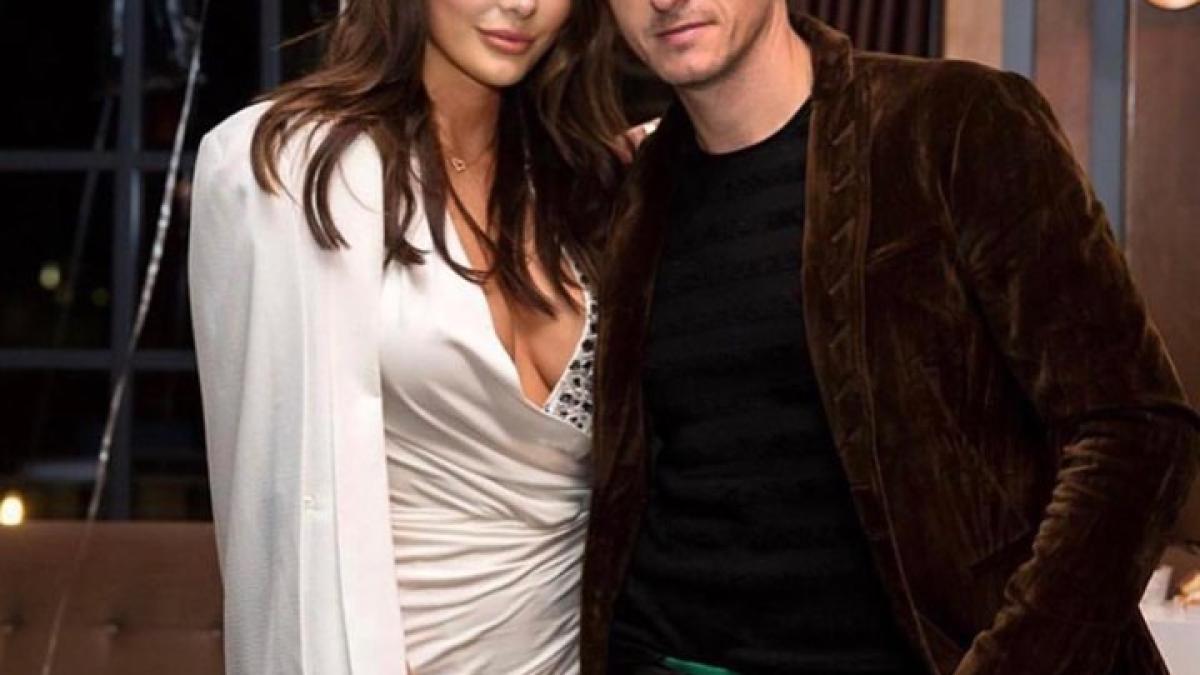 dragos_savulescu_angela_martini_29091100