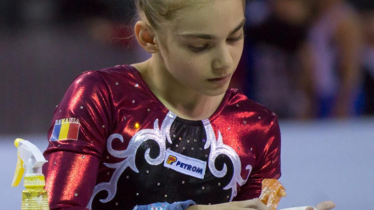 maria_holbura_retragere_gimnastica_22525600