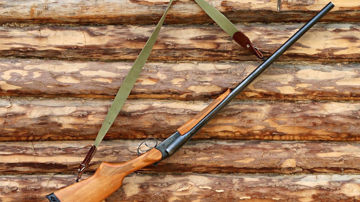 un-vanator-din-vaslui-s-a-impuscat-accidental_62576600