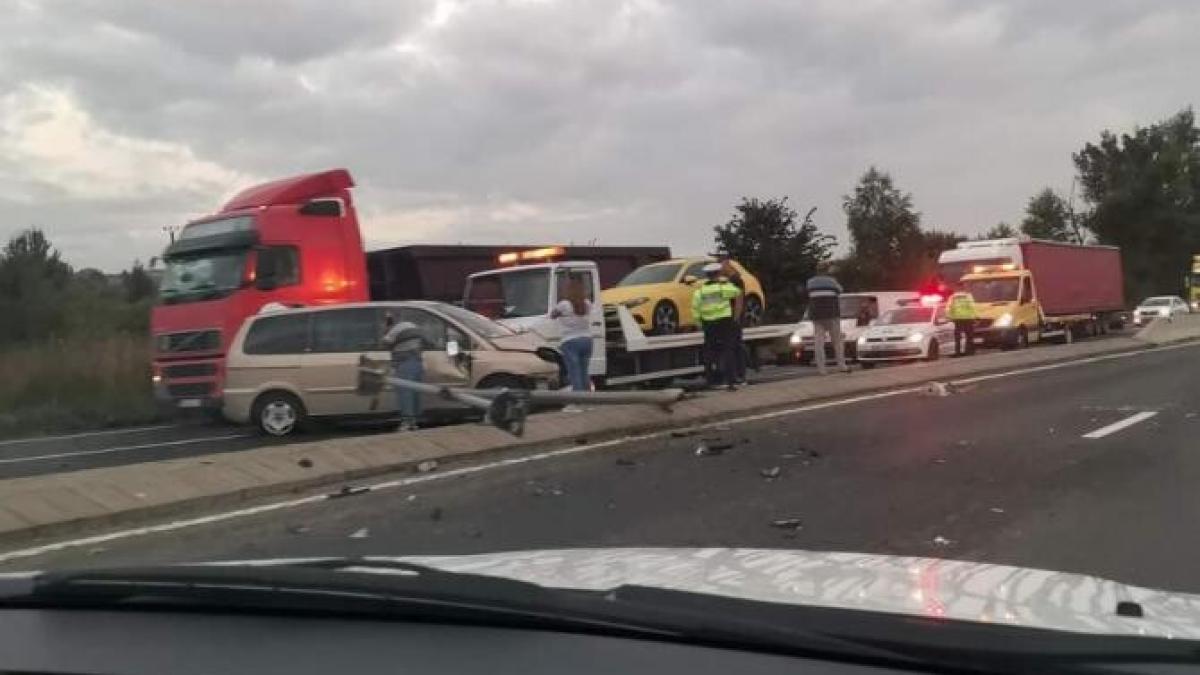 accidente-grave-pe-sprc-ccprc-a6oselele-din-romaprc-ccprc-82nia--iprc-ccprc-82n-aceastaprc-ccprc-86-dimineatprc-ccprc-a6aprc-ccprc-86_04393900