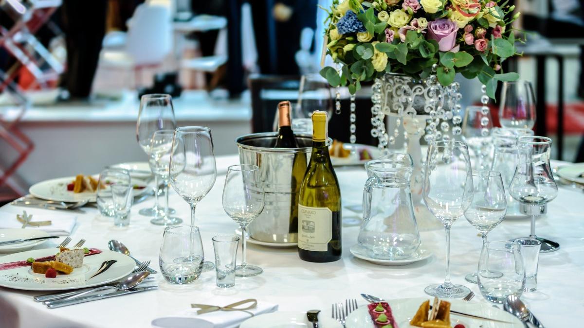 ce-vin-trebuie-sa-alegi-pentru-nuna-in-functie-de-anotimp--cum-calculezi-de-cate-sticle-ai-nevoie_04702000