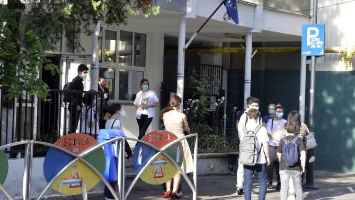 agerpres_14742775_52557600