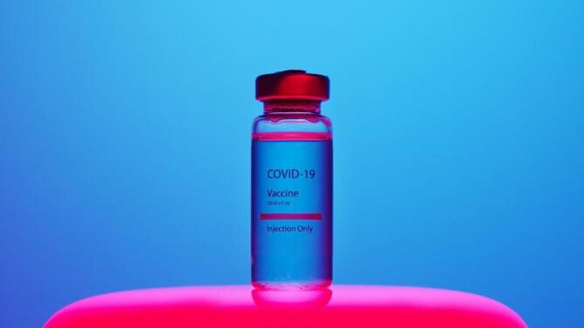 vaccin_coronavirus_pfizer_fda_foto_pexels_88990200