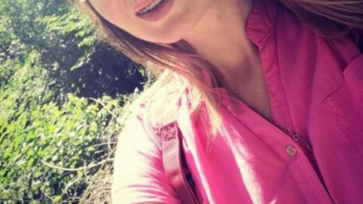 aparat-dentar-pret_96746300