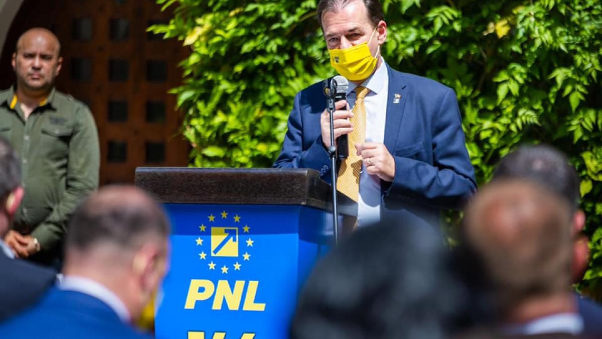 orban_congres_pnl_sedinta_fb_82355900