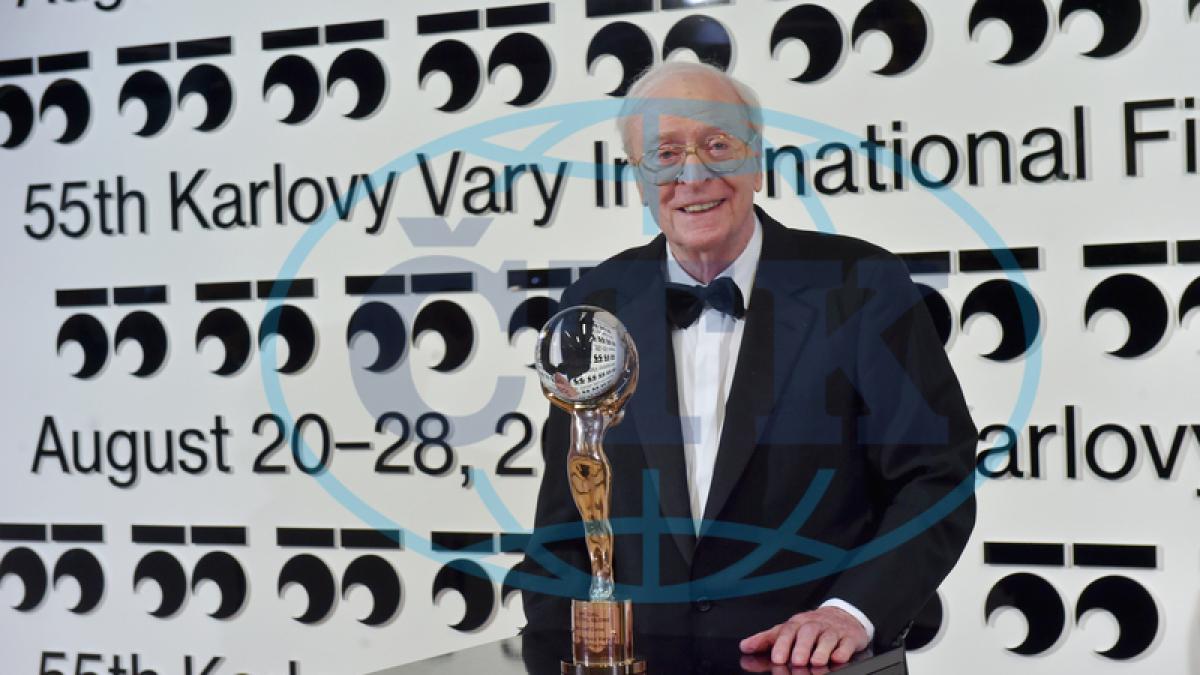 karlovy--2021-michael--caine-glob_05176500