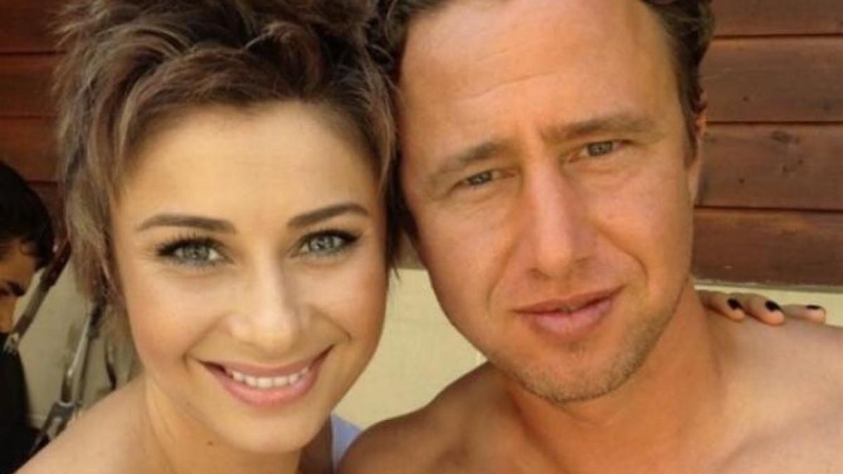 anamaria-prodan--iesire-nervoasa--replica-pentru-reghecampf-ii-luam-prc-e2prc-80prc-98maulprc-e2prc-80prc-99-toti-am-tolerat-un-individprc-e2prc-80prc-a6_36859500