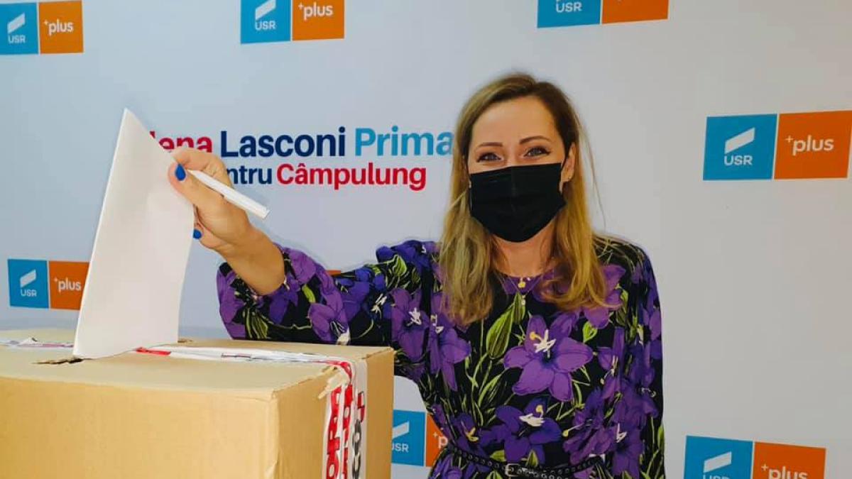 probleme-la-primaria-campulung-elena-lasconi-concedieri_04749300