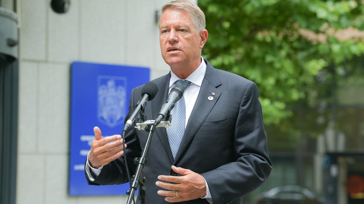 redeschiderea-scolilor-in-valul-patru-covid--klaus-iohannis--apel-catre-parinti-si-profesori_74067600