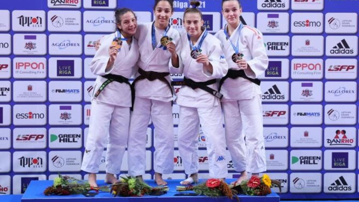 schimbaprc-ccprc-86ri-radicale-iprc-ccprc-82n-loturilor-olimpice-de-judo-ale-romaprc-ccprc-82niei_46285300