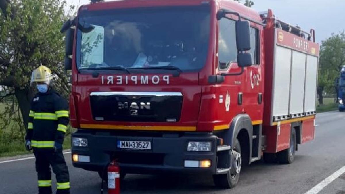 microbuz-plin-cu-copii--accident-grav-iprc-ccprc-82n-daprc-ccprc-82mbovitprc-ccprc-a6a--douaprc-ccprc-86-persoane-au-murit_72052800