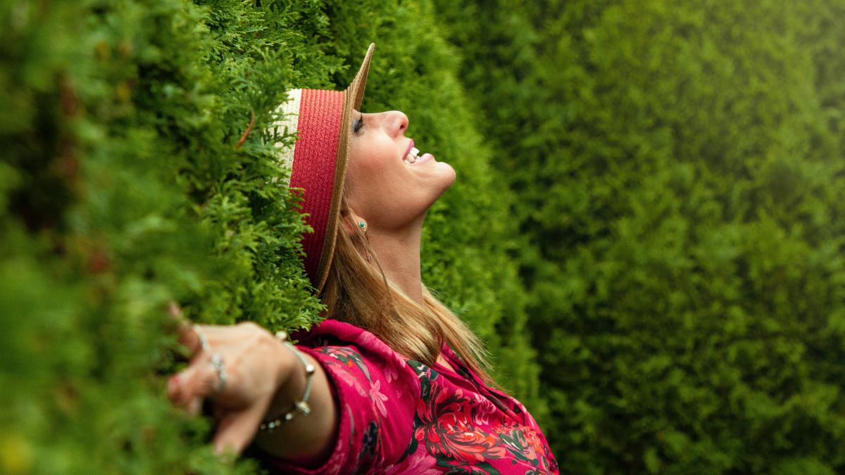 bucurie-pexels-andre-furtado-1429395_50475800