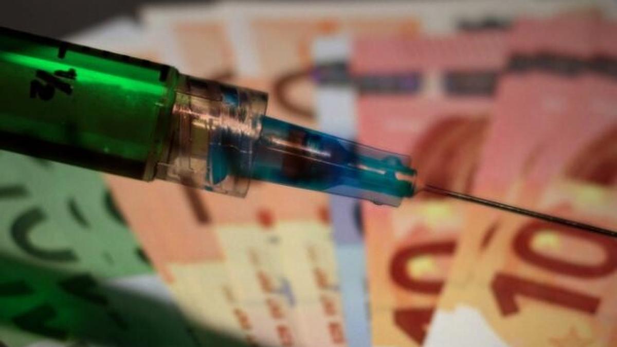 fmi--avertisment-pentru-romaprc-ccprc-82nia----vaccinarea--cea-mai-importantaprc-ccprc-86-politicaprc-ccprc-86_05087600