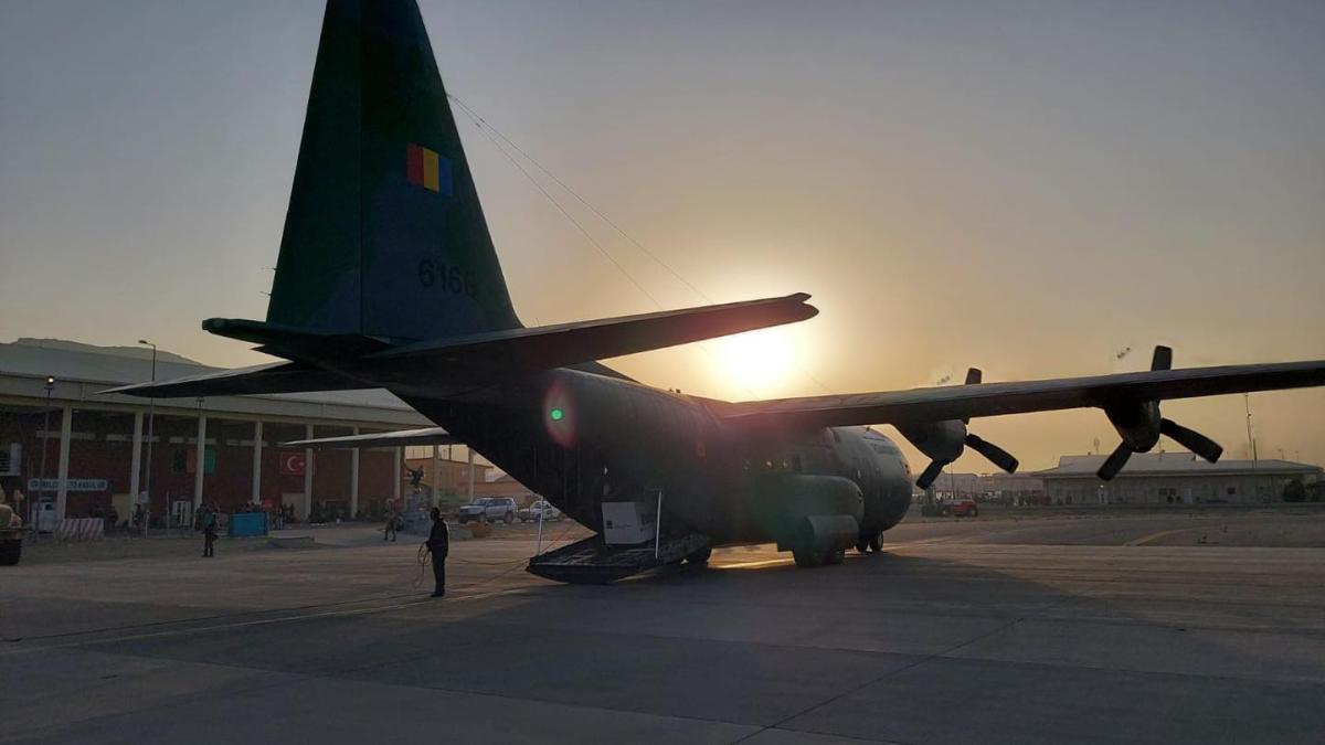 kabul-aeroport_67685300