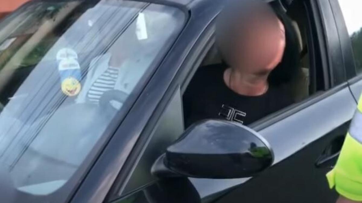 bai-tampitule-eu-nu-sunt-beata--da_75440800