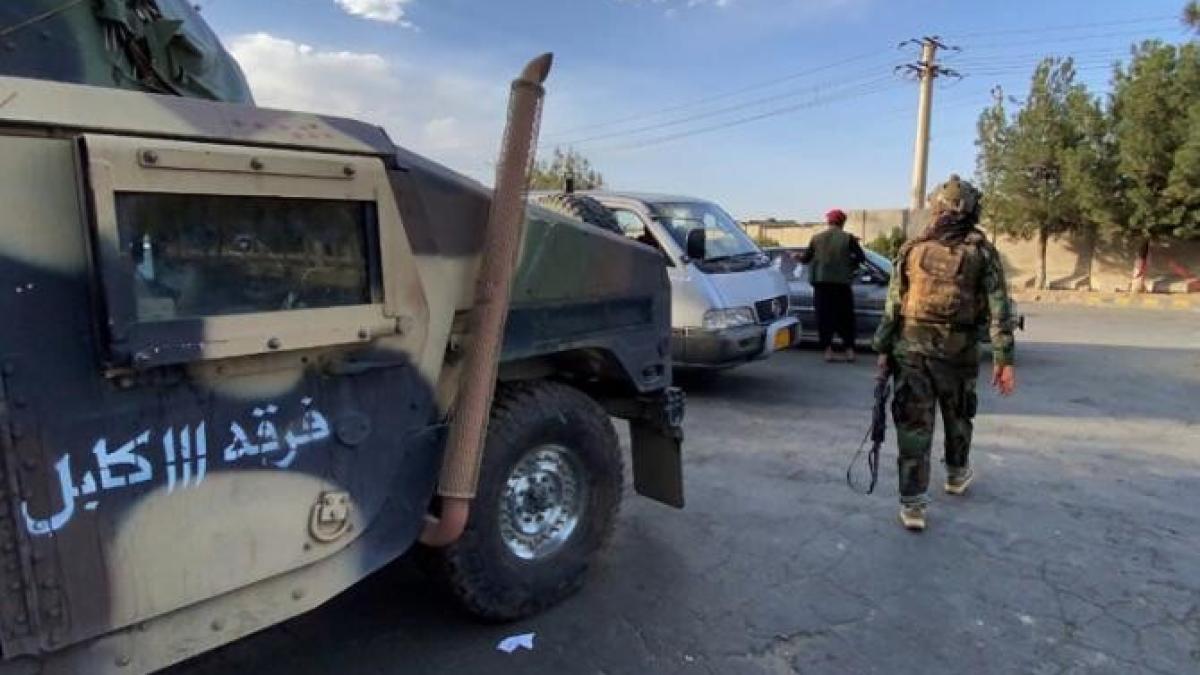 o-nouaprc-ccprc-86-explozie-la-kabul--iprc-ccprc-82n-afganistan--cauzataprc-ccprc-86-de-un-tir-de-rachetaprc-ccprc-86_77263000