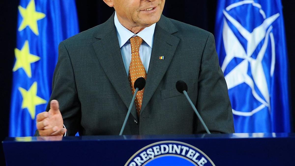 amenda-de-5-000-de-lei-pentru-basescu--ce-a-facut-fostul-presedinte_66102900