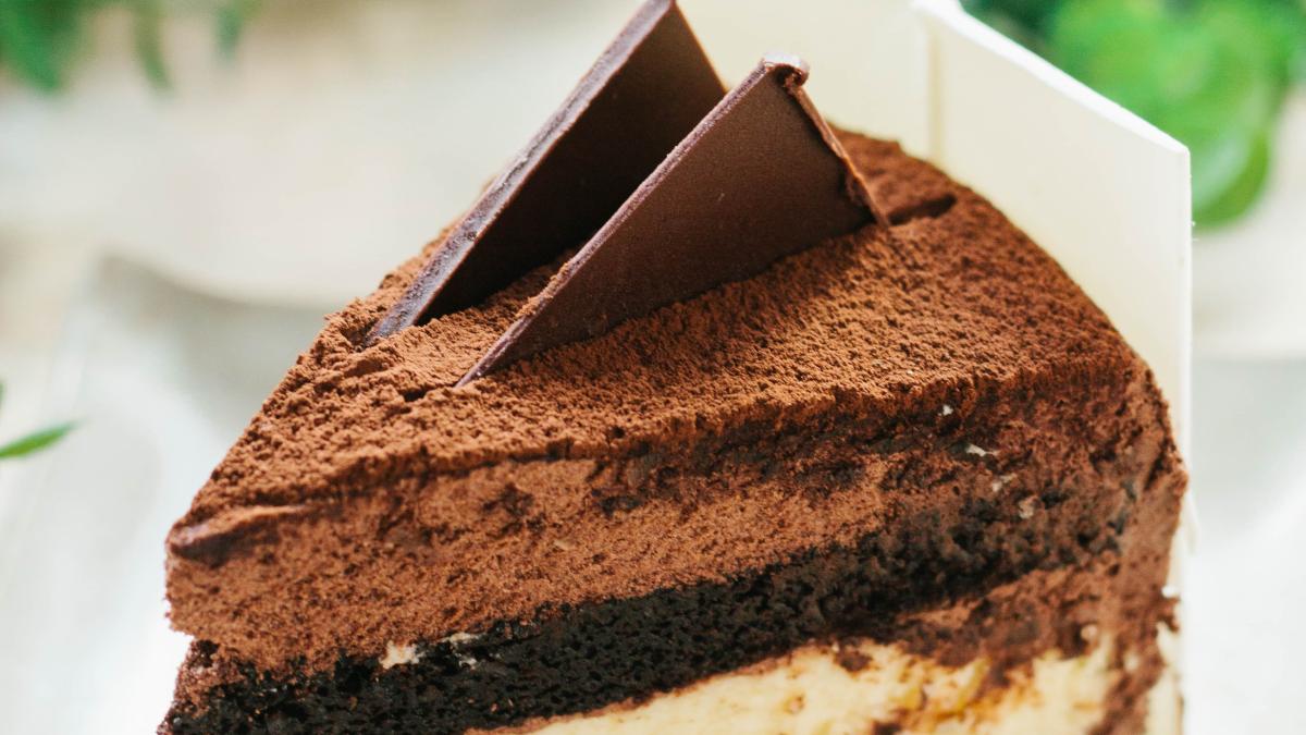 prajitura-baba-neagra--desertul-special-cu-votca-si-pesmeti_17068800