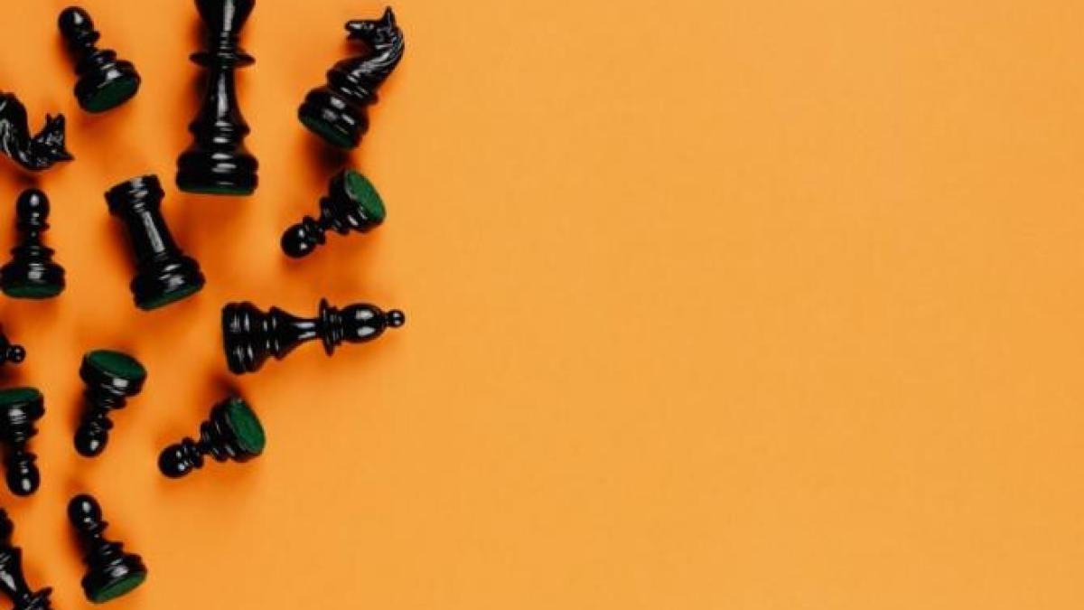 motiune_cenzura_chirieac_comentariu_foto_pexels_18445200