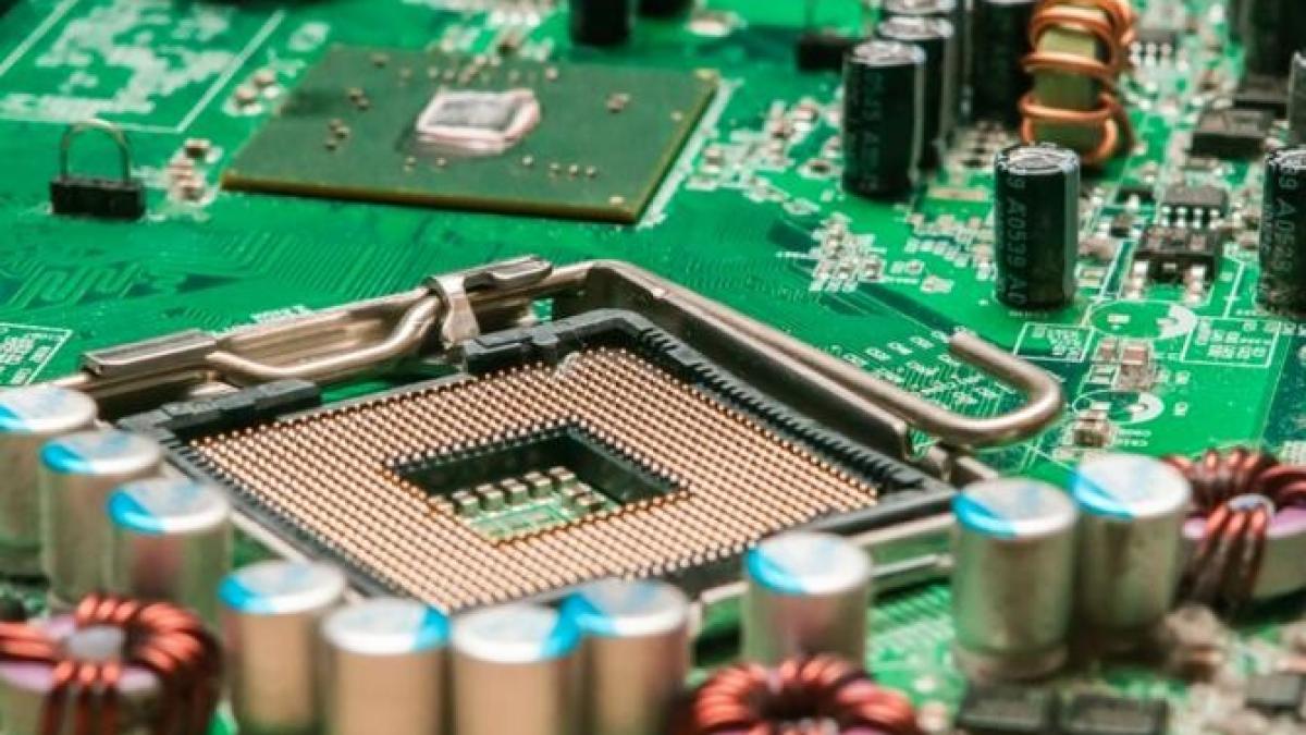 criza-cipurilor--intel-investesprc-ccprc-a6te-80-de-miliarde-de-euro_17816800