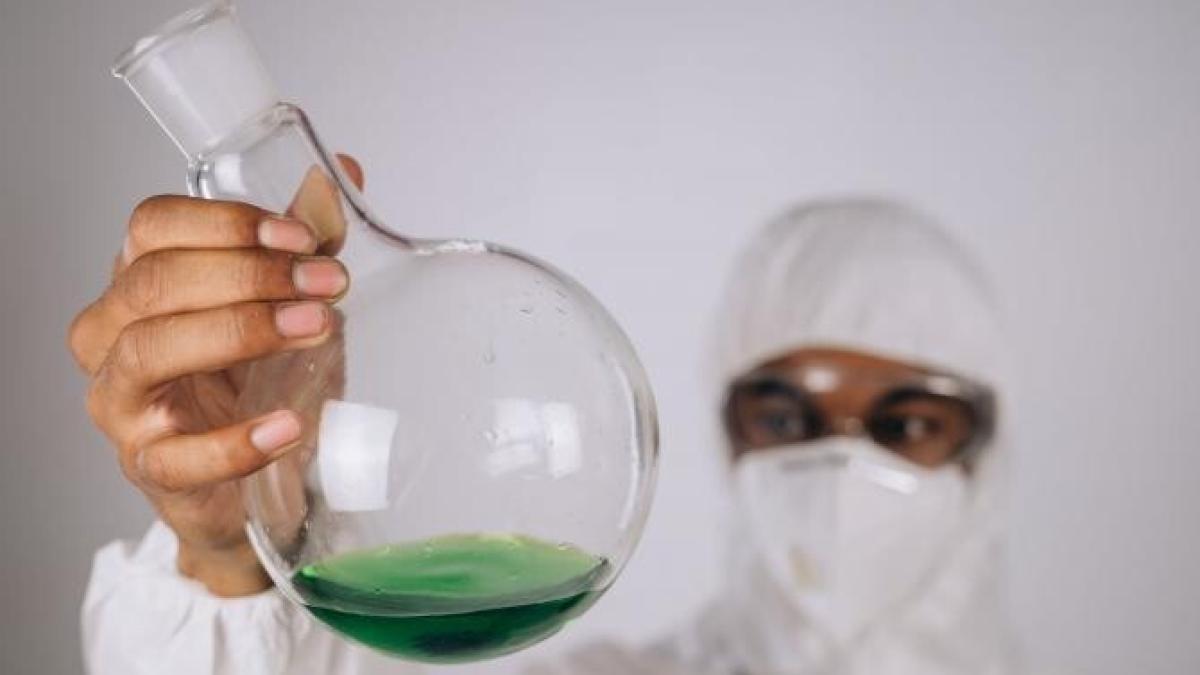 acid-salicilic-perturbator-endocrin-pexels_20146600