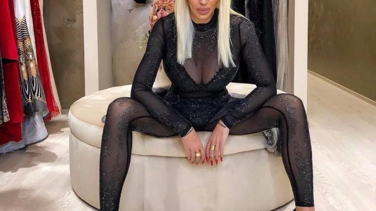 raluca-badulescu--pe-mana-medicului-estetician-este-genial-ca-se-intampla-acest-lucru-fara-operatie_20285200