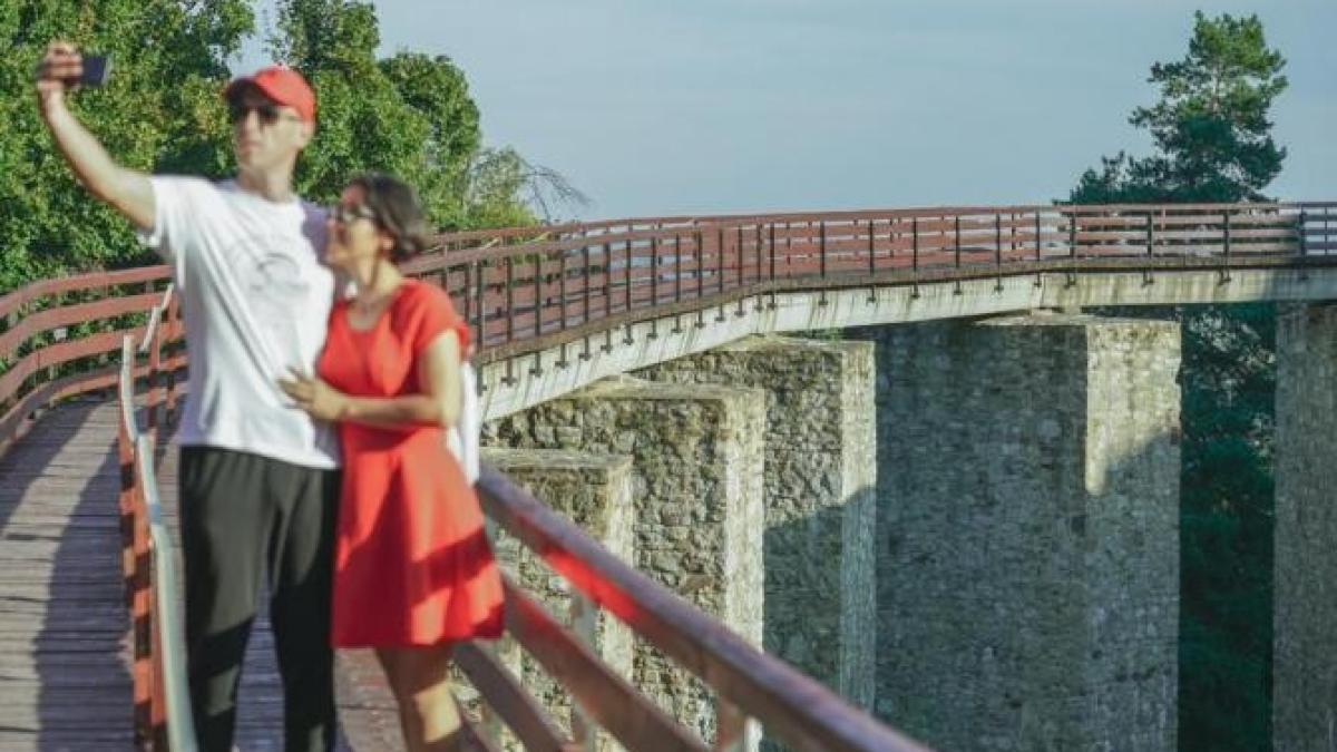 b-loved_2021_1_00554900