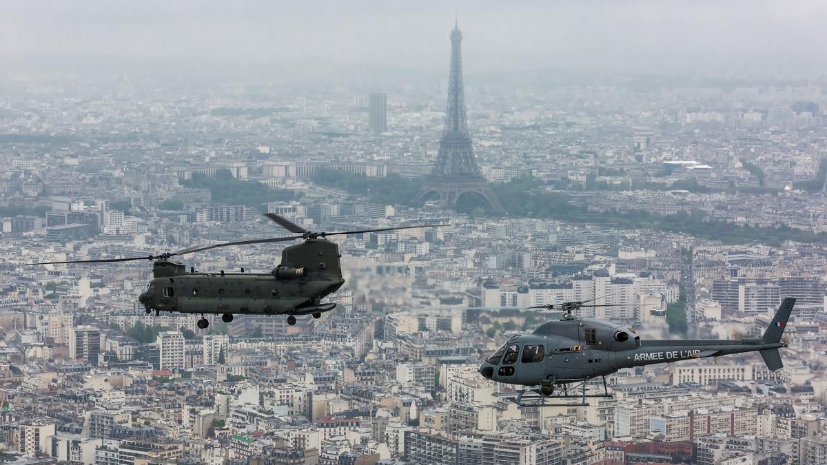 franta-fennec-ch-47-chinook_00480900