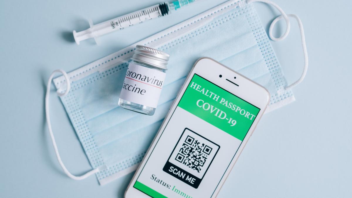 marea_britanie_renunta_pasaport_covid_06543200