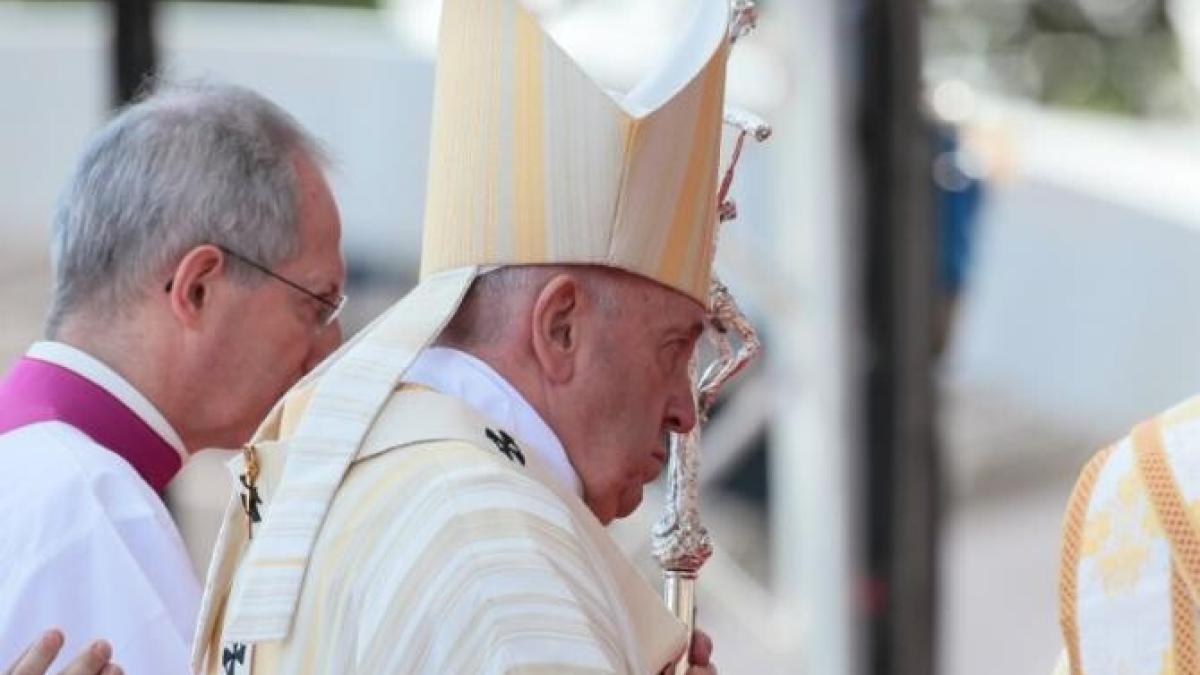 papa-francisc--la-budapesta--75-000-de-persoane-iprc-ccprc-82l-vor-asprc-ccprc-a6tepta_54106000