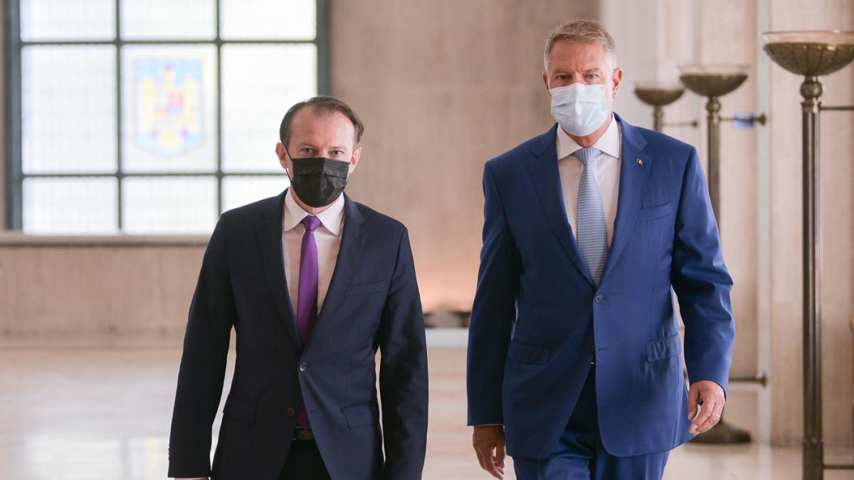 citu-iohannis-intalnire-ziua-marinei_08340500