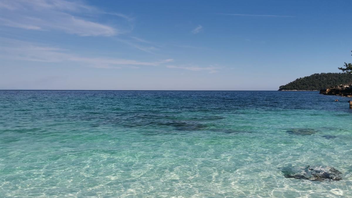marble-beach-thassos_80418700
