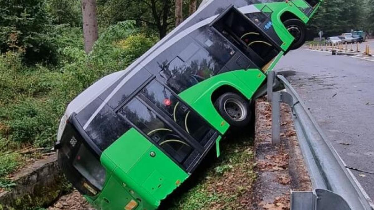 sprc-ccprc-a6oferul-a-coboraprc-ccprc-82t--iar-autobuzul-a-plecat-singur-sprc-ccprc-a6i-a-ajuns-iprc-ccprc-82ntr-un-sprc-ccprc-a6antprc-ccprc-a6_11066500