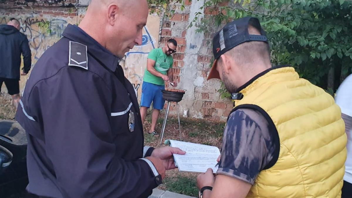 peste-50-de-amenzi-date-de-politia-locala-din-targoviste--in-weekend--cum-au-fost-prinsi-cetatenii_91674300