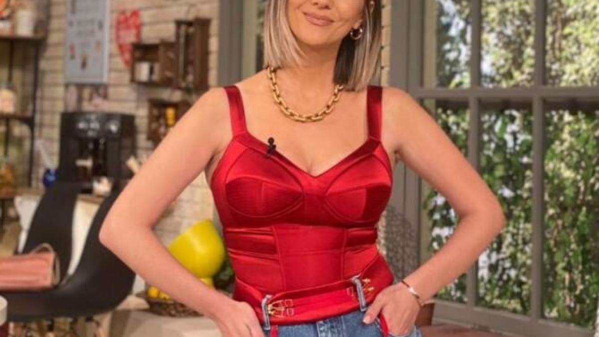 adela_popescu_foto_instagram_01179200