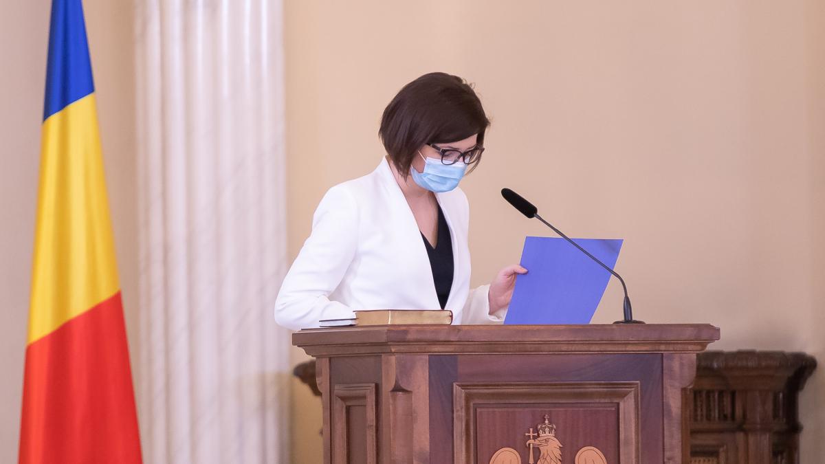 ioana-mihaila-spune-ca-florin-citu-a-dat-public-informatii-confidentiale_23308100