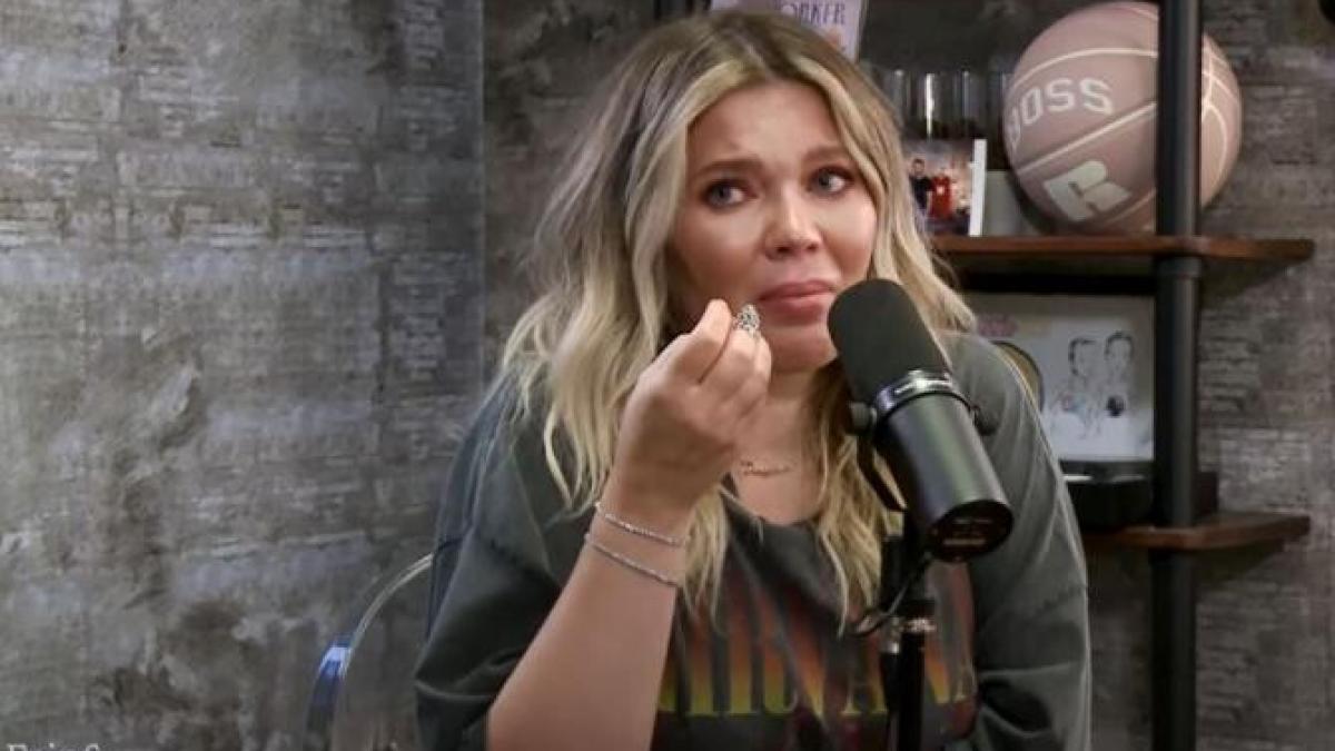 gina_pistol_mihai_morar_91216000