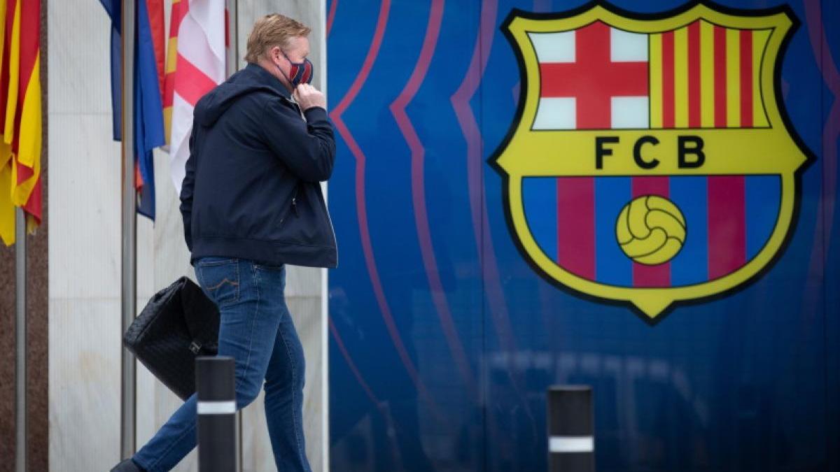 antrenorul-ronald-koeman-fc-barcelona--suspendat-dupa-cartonasul-rosu-primit-in-meciul-pierdut-cu-granada_60082300