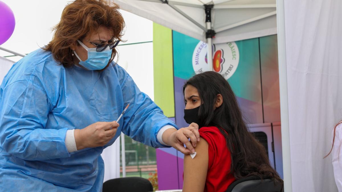 vaccinare-doza-3_48815300