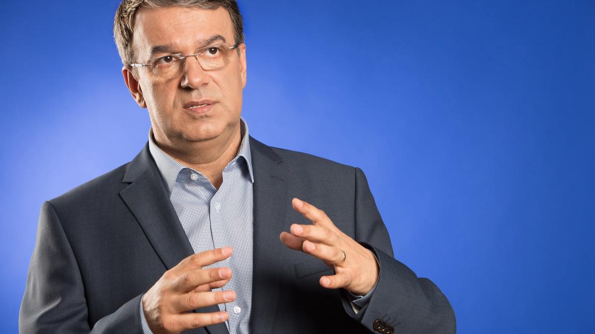 vergil-chitac--facut-praf-de-procurorul-andrei-bodean--dupa-incendiul-de-la-ati-imbolnavirea-te-expune--de-fapt--riscului-de-incinerare_11084700