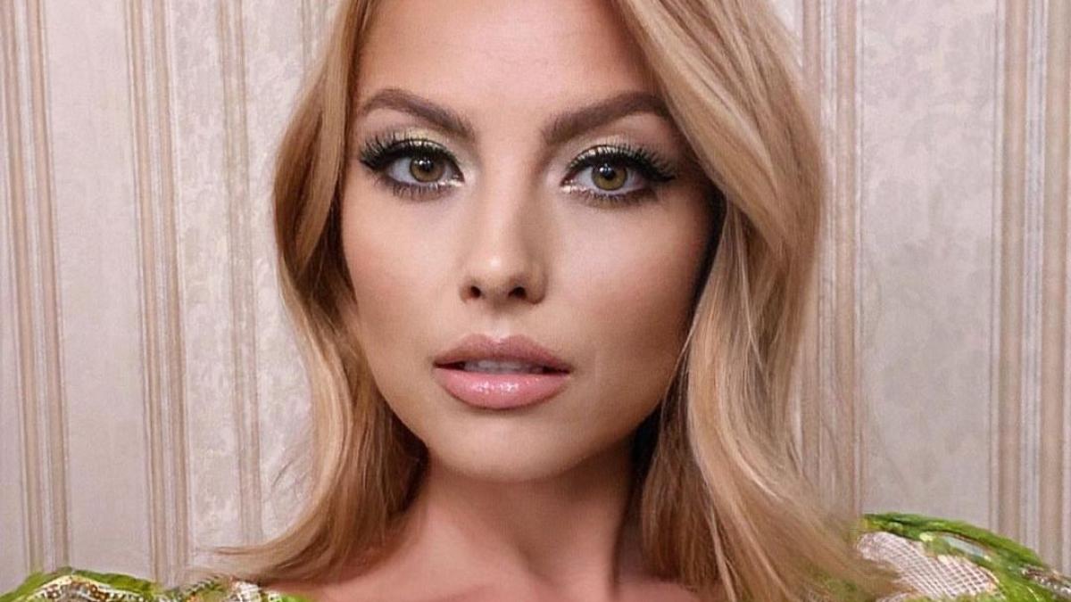 elena_gheorghe_02240800