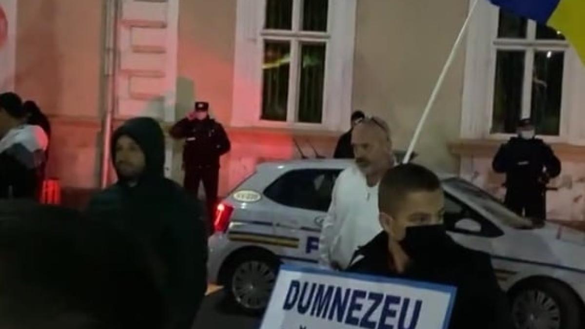 protest-radauti-vaccin-restrictii_49573000