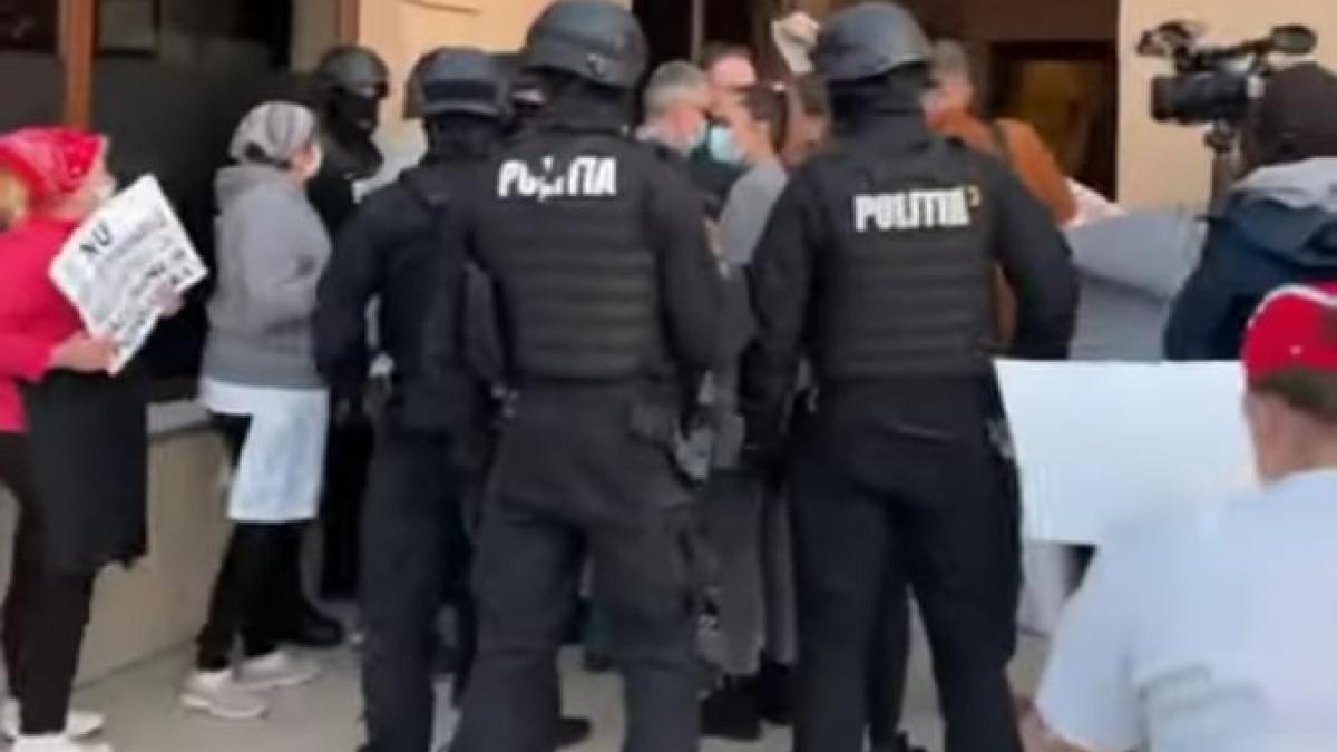 protest-maramures-mascatii-nunta_79799900