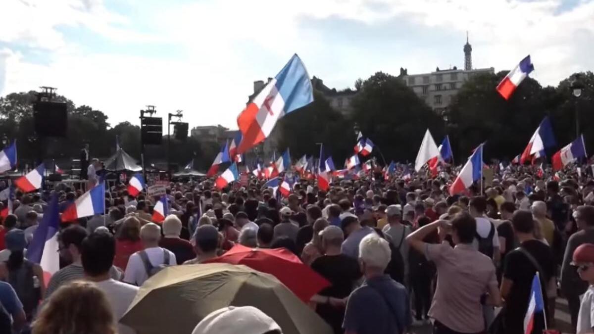 guvernul-francez-vrea-sa-prelungeasca-starea-de-urgenta-pana-la-31-iulie-2022_76705900