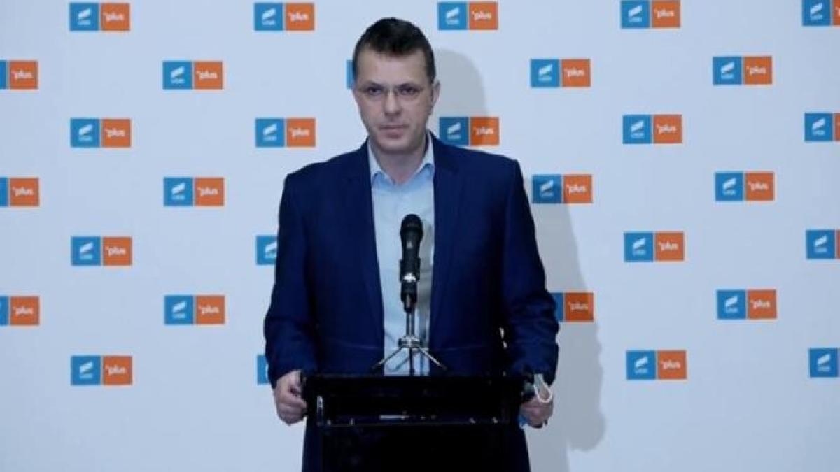 mosprc-ccprc-a7teanu--apel-la-responsabilitate---dacaprc-ccprc-86-negocierile-pentru-refacerea-coalitprc-ccprc-a7iei_65148700