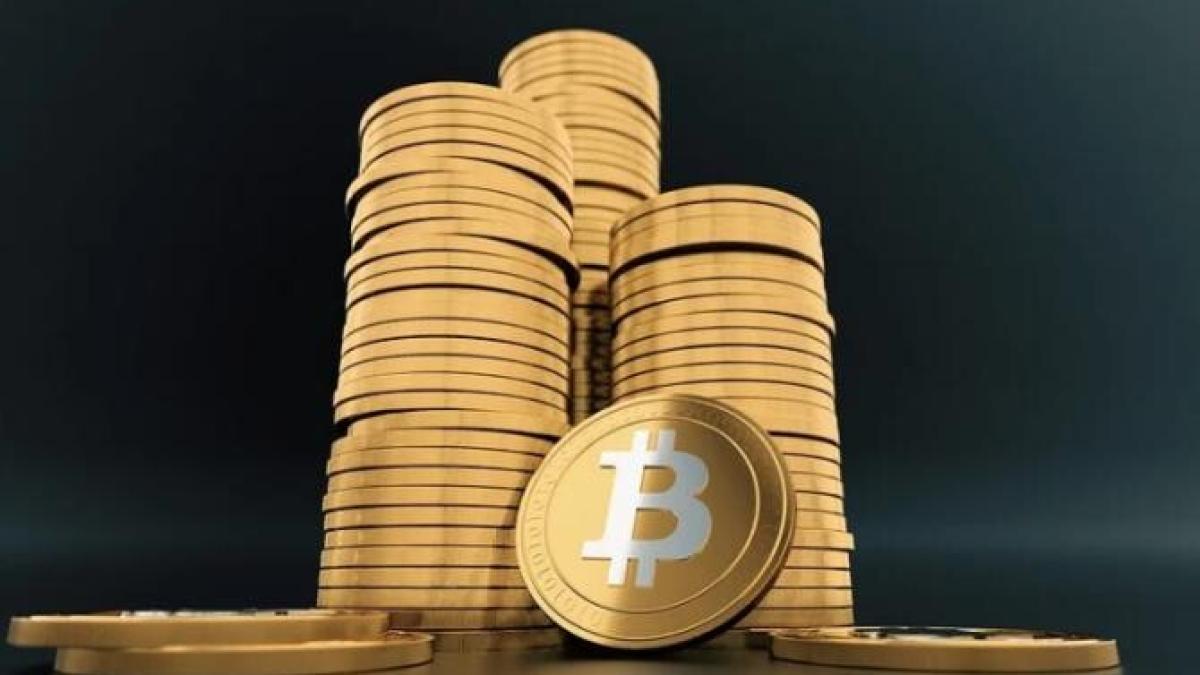 bitcoin-se-apropie-de-un-nou-record--a-depaprc-ccprc-86sprc-ccprc-a6it-deja-60-000-de-dolari_35136500