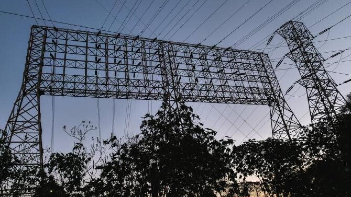 facturi-electricitate_57887300