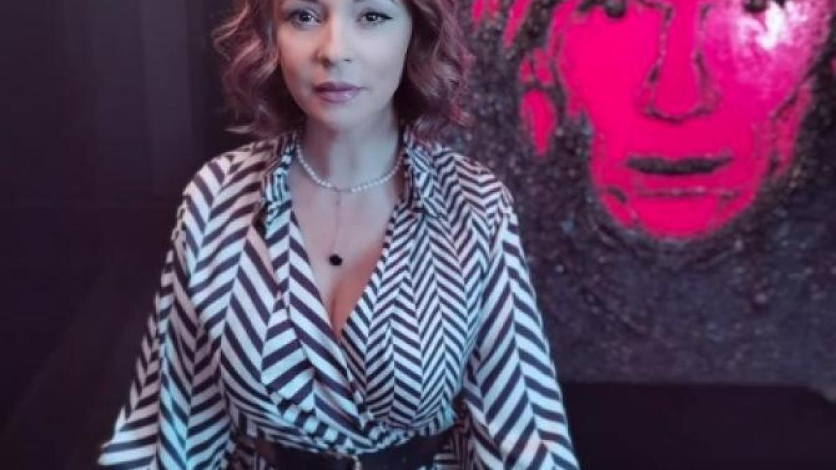 andreea-marin--pregaprc-ccprc-86tiri-pentru-iarnaprc-ccprc-86--retprc-ccprc-a6eta-pe-care-a-luat-o-de-la-tataprc-ccprc-86l-ei_14896400