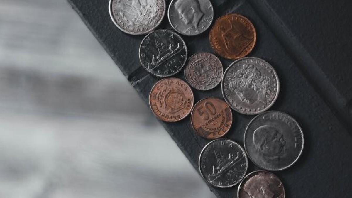 dolari-vechi_52893600