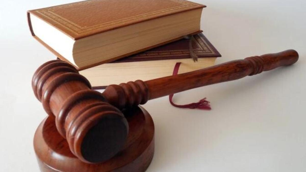 dinu-viorel--consilier-la-ministerul-dezvoltarii--retinut-pentru-luare-de-mita_40524500